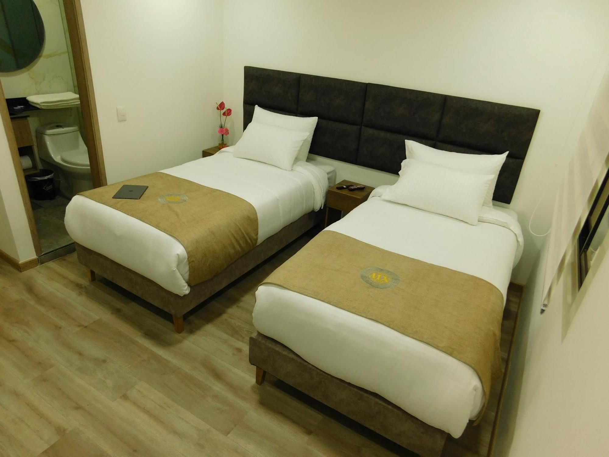 Hotel Mx Bogota Bagian luar foto